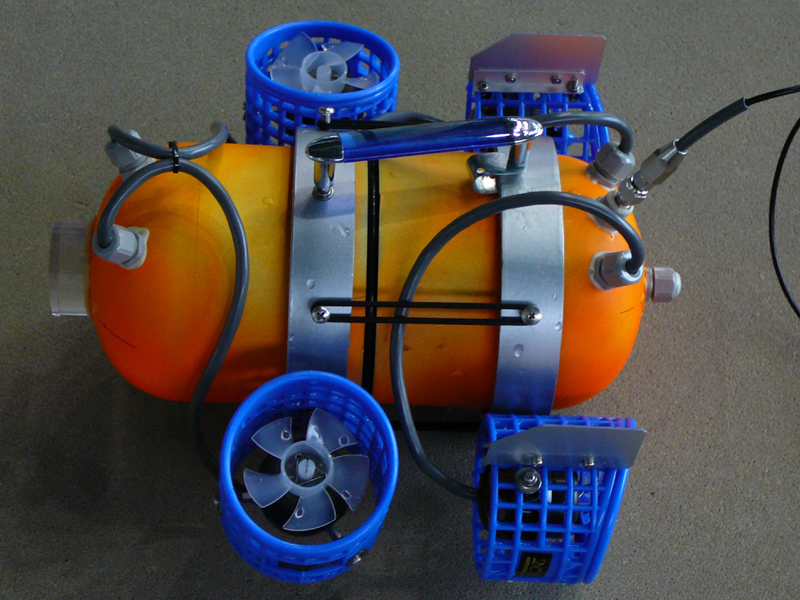 Illustration for article titled Fish, Subs, Stickmen and the USS Enterprise All Found at the Underwater Robot Convention 2007